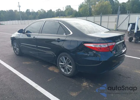 2017 Toyota Camry Se z USA, uszkodzony, nr VIN 4T1BF1FK2HU388645